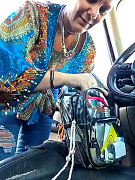 thatonespicychick online show from September 16, 2025, 2:29 pm