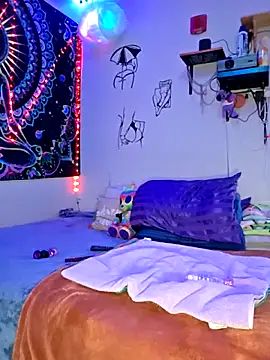 thatonespicychick online show from December 1, 2025, 7:08 pm