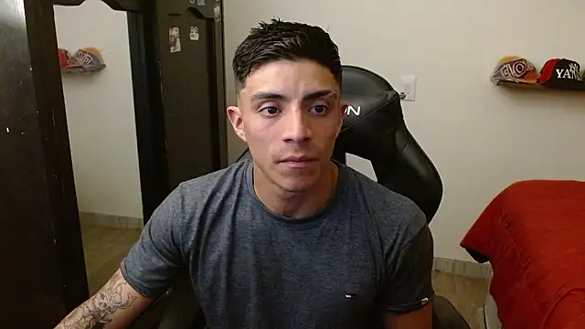 kv   xxx  online show from January 16, 2026, 4:38 am