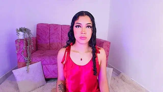 Sara Jhonson online show from November 8, 2025, 10:30 pm