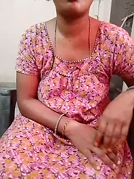 Snapshot of sneha_telugu_girl chatting on March 18, 2025, 2:47 am sneha telugu girl online show from March 18, 2025, 2:47 am