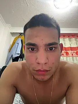 Snapshot of stiven-p23 chatting on May 25, 2026, 12:49 am stiven-p23 online show from May 25, 2026, 12:49 am