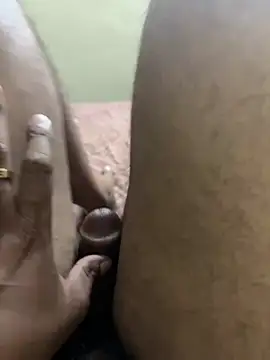 Snapshot of cum4mheaven chatting on December 2, 2024, 9:24 am cum4mheaven online show from December 2, 2024, 9:24 am