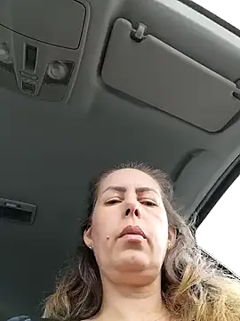 Snapshot of uber_babe chatting on February 16, 2025, 11:05 am uber babe online show from February 16, 2025, 11:05 am