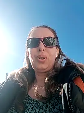 Snapshot of uber_babe chatting on December 1, 2025, 11:26 am uber babe online show from December 1, 2025, 11:26 am