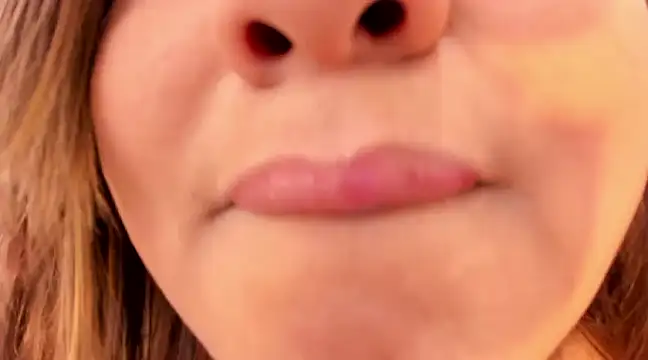 Snapshot of michell_taylor__ chatting on February 15, 2025, 10:11 am michell taylor online show from February 15, 2025, 10:11 am
