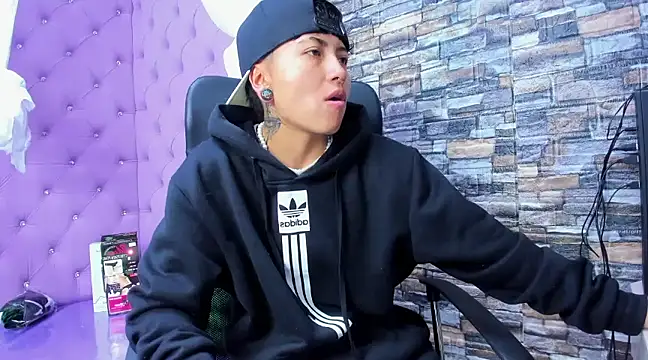 Im Mathias online show from March 18, 2025, 2:36 am