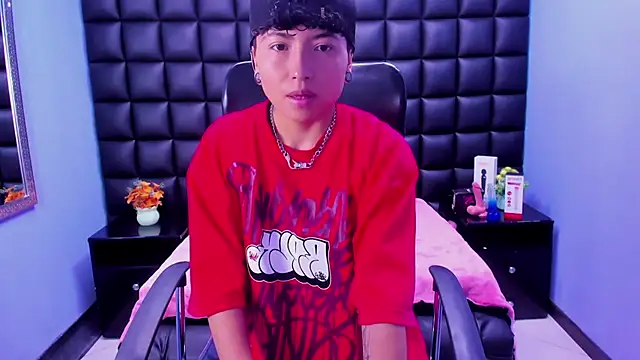 Im Mathias online show from September 23, 2025, 7:39 pm