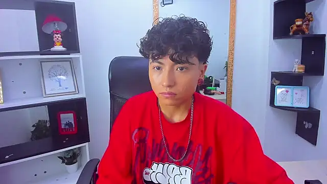 Im Mathias online show from October 30, 2025, 10:43 pm