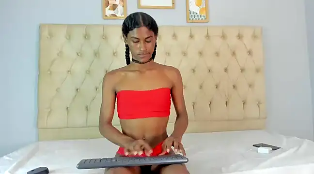 Snapshot of angelica_sexy1 chatting on December 29, 2024, 9:41 pm angelica sexy1 online show from December 29, 2024, 9:41 pm