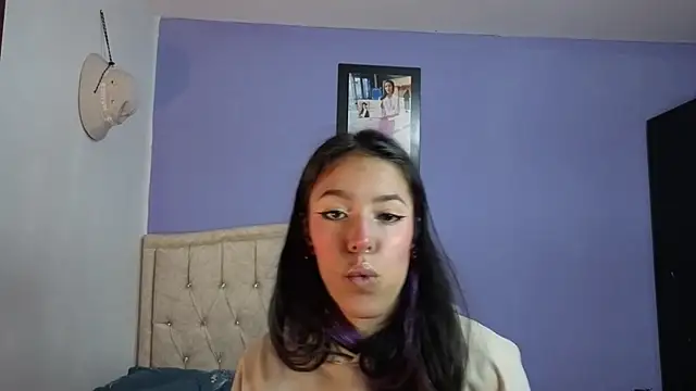 stephania t online show from March 30, 2026, 1:50 am