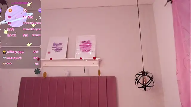 julz 03 online show from March 21, 2025, 8:08 pm