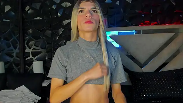 Snapshot of maxx_steell_ chatting on December 4, 2024, 5:38 am maxx steell online show from December 4, 2024, 5:38 am