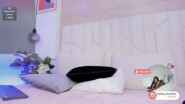 SaraMonroe1 online show from February 7, 2025, 10:52 pm