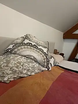 XtentationMG online show from September 23, 2025, 7:22 am