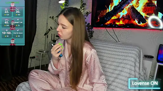 Snapshot of KentsMomAliss chatting on January 8, 2025, 9:10 am KentsMomAliss online show from January 8, 2025, 9:10 am