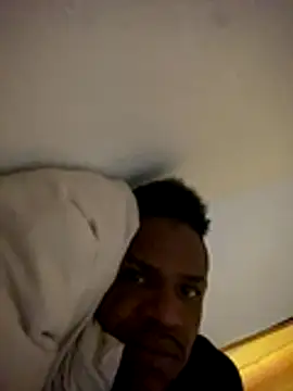 ElNegroRony online show from December 3, 2025, 6:39 pm