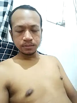 Snapshot of dark_boy28 chatting on November 7, 2025, 7:25 pm dark boy28 online show from November 7, 2025, 7:25 pm