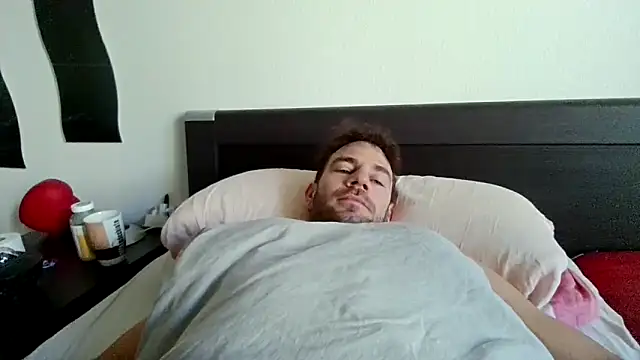 alpha-hunk online show from November 19, 2025, 9:20 am