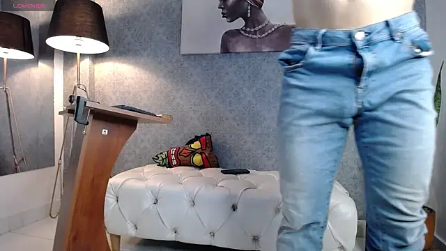 Sr Magnus  online show from March 17, 2025, 2:30 am