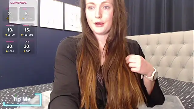 BustyBonnieUK online show from March 10, 2025, 9:51 pm