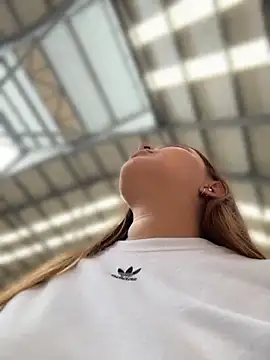 vivicolibri online show from April 10, 2026, 6:45 pm