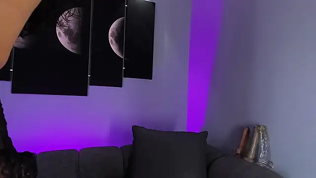 Snapshot of maddy_walker chatting on January 21, 2025, 8:32 pm maddy walker online show from January 21, 2025, 8:32 pm