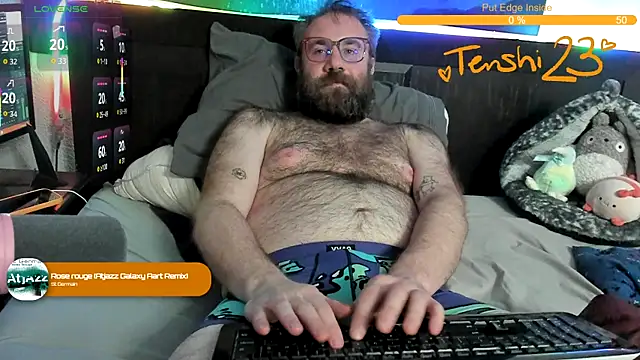 tenshi23strip online show from April 18, 2026, 5:11 am