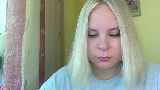 Thalia  Star online show from September 10, 2025, 6:02 am