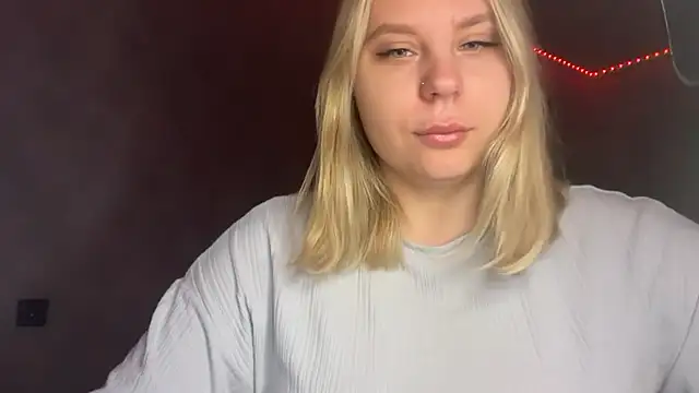 Thalia  Star online show from November 27, 2025, 4:47 am