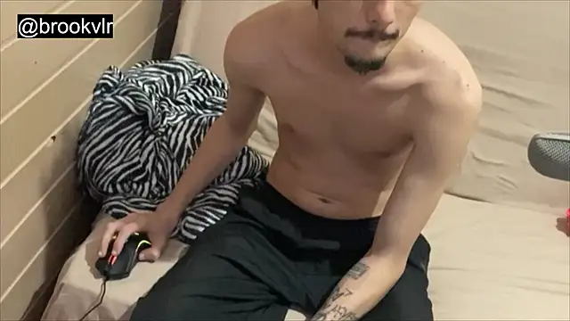 scorpbqt online show from December 5, 2025, 2:42 am