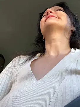 Snapshot of -OLYA- chatting on March 4, 2025, 7:19 am -OLYA- online show from March 4, 2025, 7:19 am