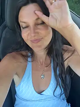 -OLYA- online show from June 9, 2026, 6:19 pm