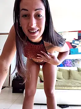 Snapshot of feetqueen96 chatting on October 7, 2025, 11:51 am feetqueen96 online show from October 7, 2025, 11:51 am