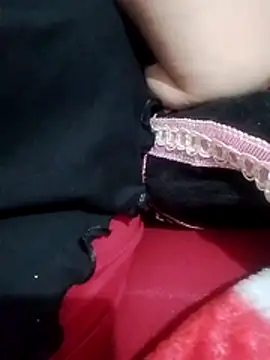 houda sex hot online show from November 21, 2025, 8:29 pm