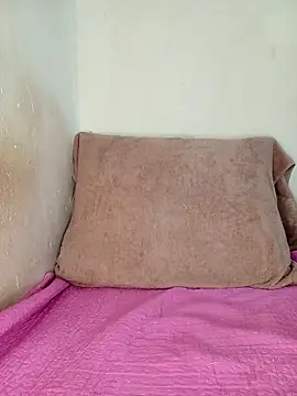 Hajar charmouta1 online show from March 23, 2026, 9:41 pm