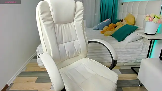 CooperAllana online show from October 9, 2025, 6:00 am