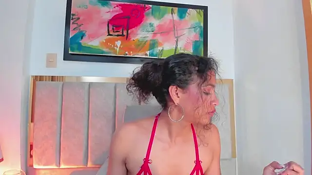 AntonellaHall  online show from March 13, 2025, 6:12 pm