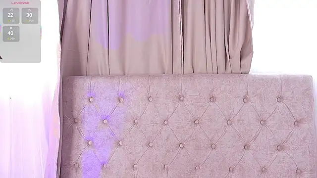 Alyssa jones online show from November 5, 2025, 1:55 pm