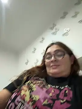 Snapshot of AntonellaAlondra4 chatting on February 4, 2026, 3:56 am AntonellaAlondra4 online show from February 4, 2026, 3:56 am