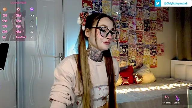 Snapshot of Milky_way_UwU chatting on March 22, 2025, 12:06 am Milky way UwU online show from March 22, 2025, 12:06 am