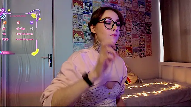 Snapshot of Milky_way_UwU chatting on November 29, 2025, 8:39 am Milky way UwU online show from November 29, 2025, 8:39 am