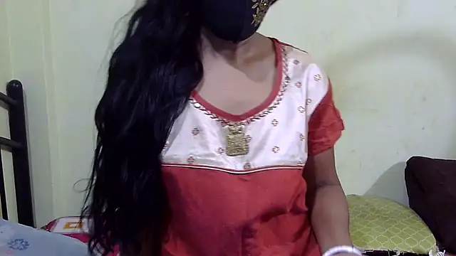 Pramila Manish online show from October 31, 2025, 3:02 pm