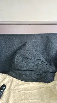 slimcate91 online show from March 15, 2025, 9:19 am