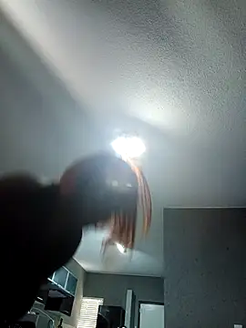 slimcate91 online show from October 24, 2025, 8:11 am