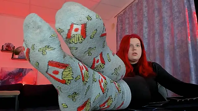 NielletaBlossom online show from February 12, 2026, 2:39 am