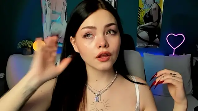 AkiraKatsu online show from January 12, 2025, 4:40 pm