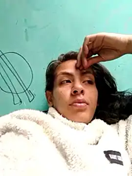 Alisson 420 online show from November 26, 2025, 5:58 pm