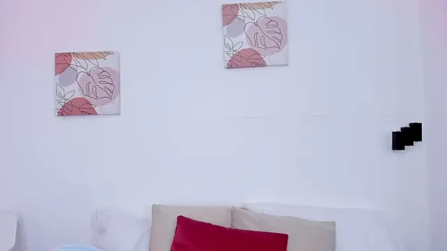 samantha  fairy online show from February 11, 2025, 1:41 pm