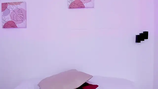 samantha  fairy online show from March 9, 2025, 4:11 pm